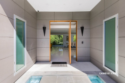 1124 Summit Dr.