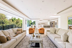 1124 Summit Dr.
