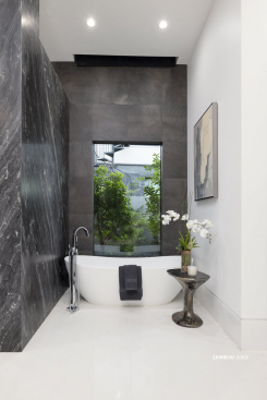 12 Rainbow Point Place