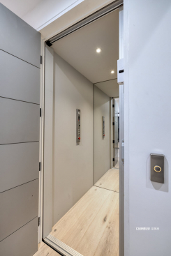 12 Rainbow Point Place