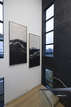 12 Rainbow Point Place