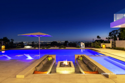 1320 Beverly Grove Pl