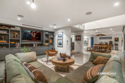 17 23rd Ave