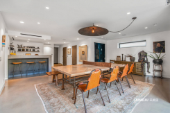 17 23rd Ave