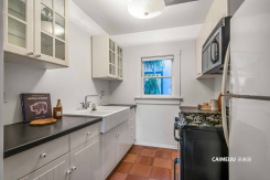 17 23rd Ave