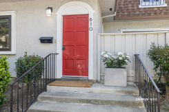 610 Forest Ave