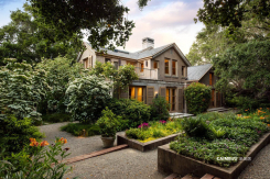 211 Winding WAY