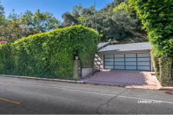 2559 Hutton Dr
