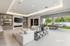 26 Greenside Drive