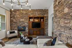 2822 Soft Horizon Way
