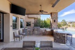 30 Meadowhawk Lane