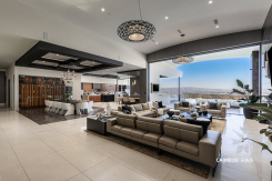 3 Heavens Edge Court