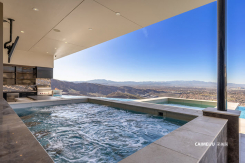 3 Heavens Edge Court