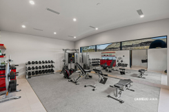 3 Heavens Edge Court