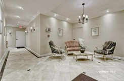 439 N Doheny Dr 204