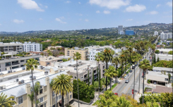 439 N Doheny Dr 204