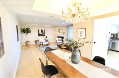 439 N Doheny Dr. 302