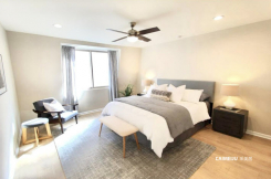 439 N Doheny Dr. 302