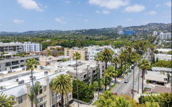 439 N Doheny Dr. 302