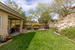48 Panorama Crest Ave