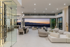 563 Grand Rim Drive