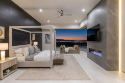 563 Grand Rim Drive