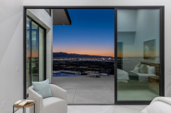 563 Grand Rim Drive