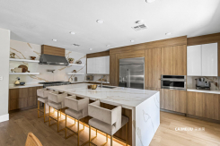700 Pinnacle Heights Lane