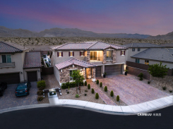 4505 Amazing View St