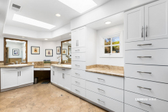 7229 Mira Vista Street