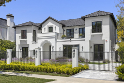 722 N Camden Dr.