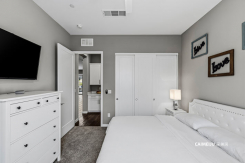 743 Glowing Horizon Street