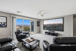 743 Glowing Horizon Street