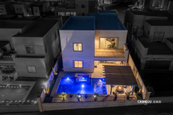 743 Glowing Horizon Street