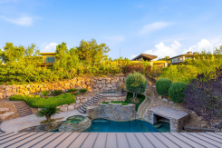47 Soaring Bird Court