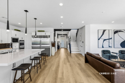 767 Glowing Horizon Street