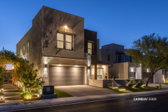 767 Glowing Horizon Street