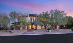 47 Soaring Bird Court
