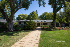 811 Stanford Ave