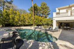 9049 Waterfield Court