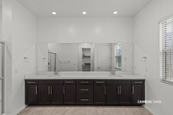 977 Woodburn Lane