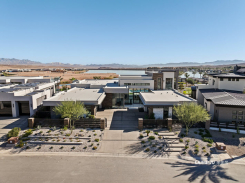 12 Rainbow Point Place