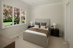 68 Almendral Ave