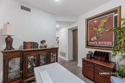 5253 Vantage Ave 202