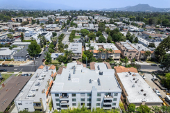 5253 Vantage Ave 202