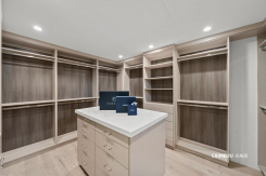 12 Rainbow Point Place