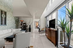 2700 Las Vegas Boulevard Sky Las Vegas 4304