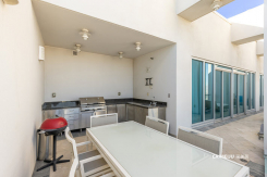 2700 Las Vegas Boulevard Sky Las Vegas 4304