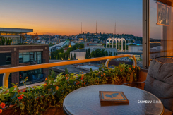 2821 2nd Avenue Bay Vista 1102